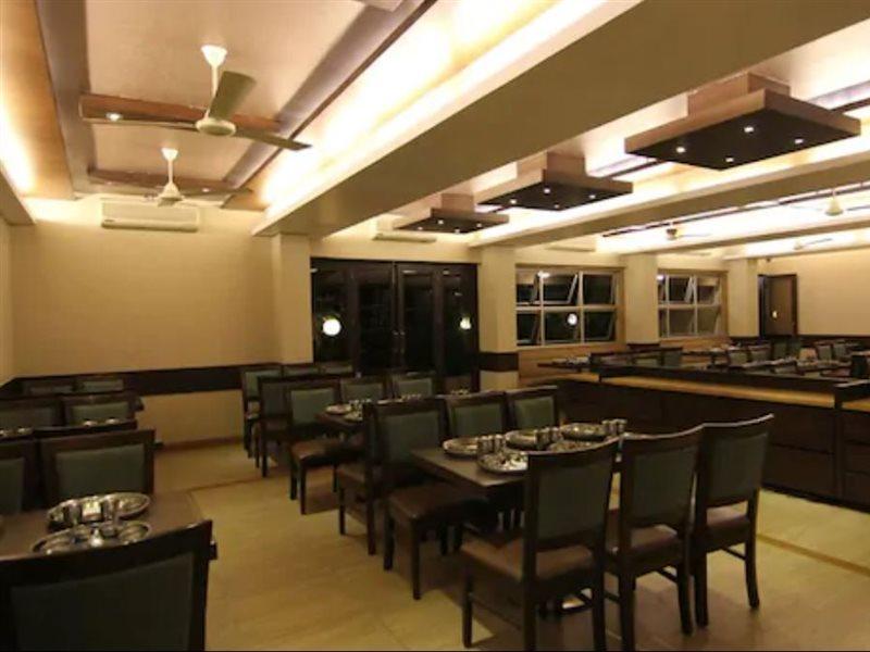 Hotel Chandralok Lonavala Exterior foto